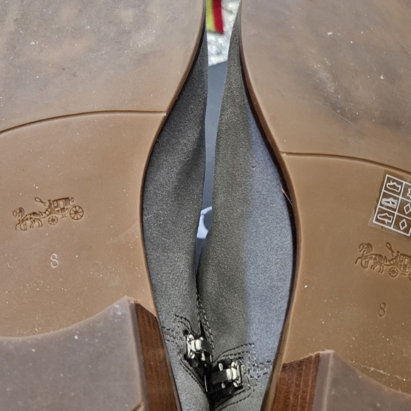 COACH Dani Boot GrayWomens size 8 Tried briefly for photo shoot. Offers welcome! - Picture 4 of 4